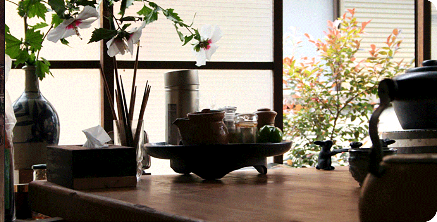 木々と人々の暮らしは密接な関係にあります