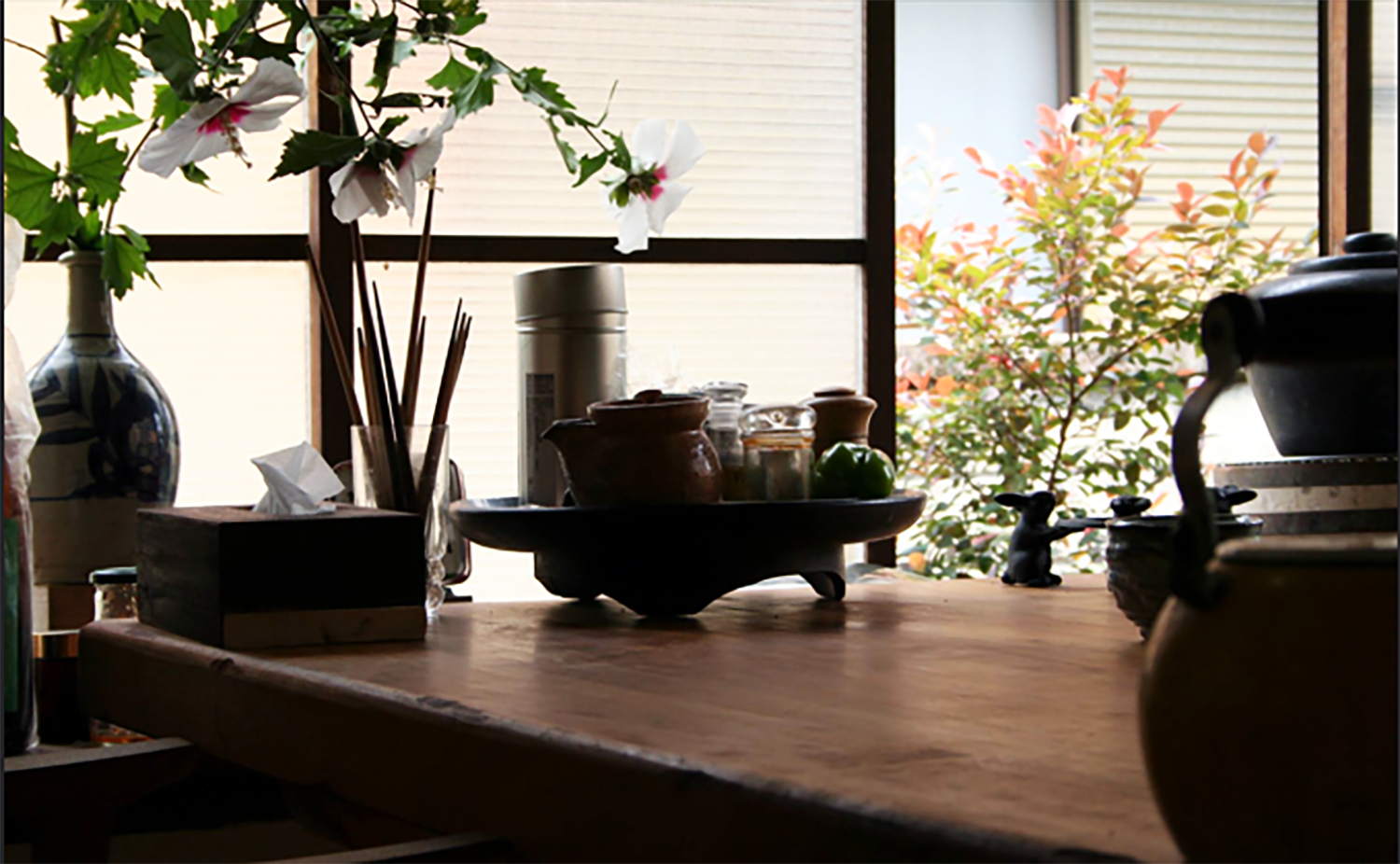 木々と人々の暮らしは密接な関係にあります